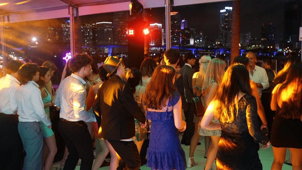 Quinces / Sweet Sixteens photo by Sound Level Events